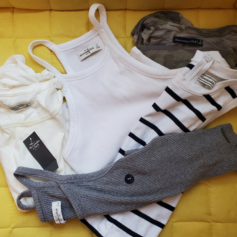 A&F lot of 5 small tops